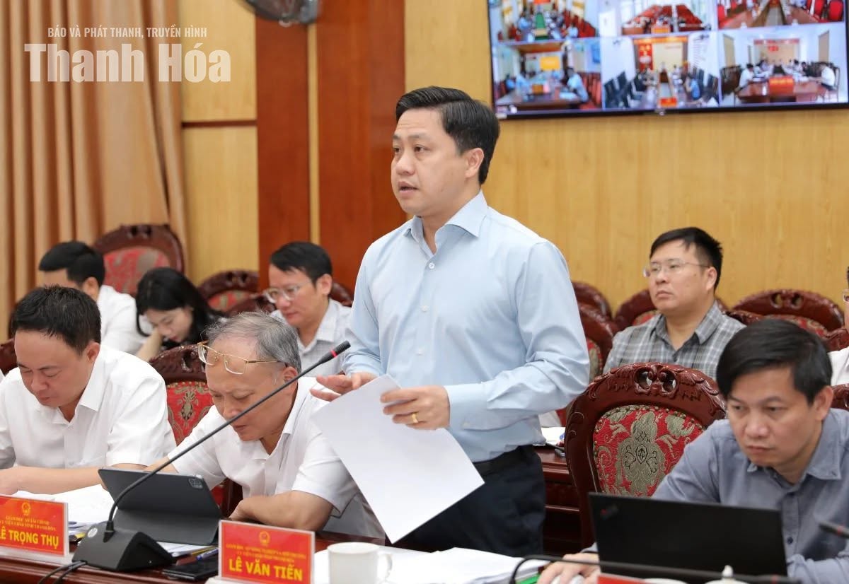 Giám đốc Sở Nông nghiệp và Môi trường phát biểu tại hội nghị
